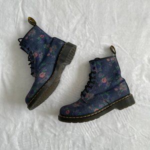 FLORAL DENIM BLUE DR. MARTEN COMBAT BOOTS